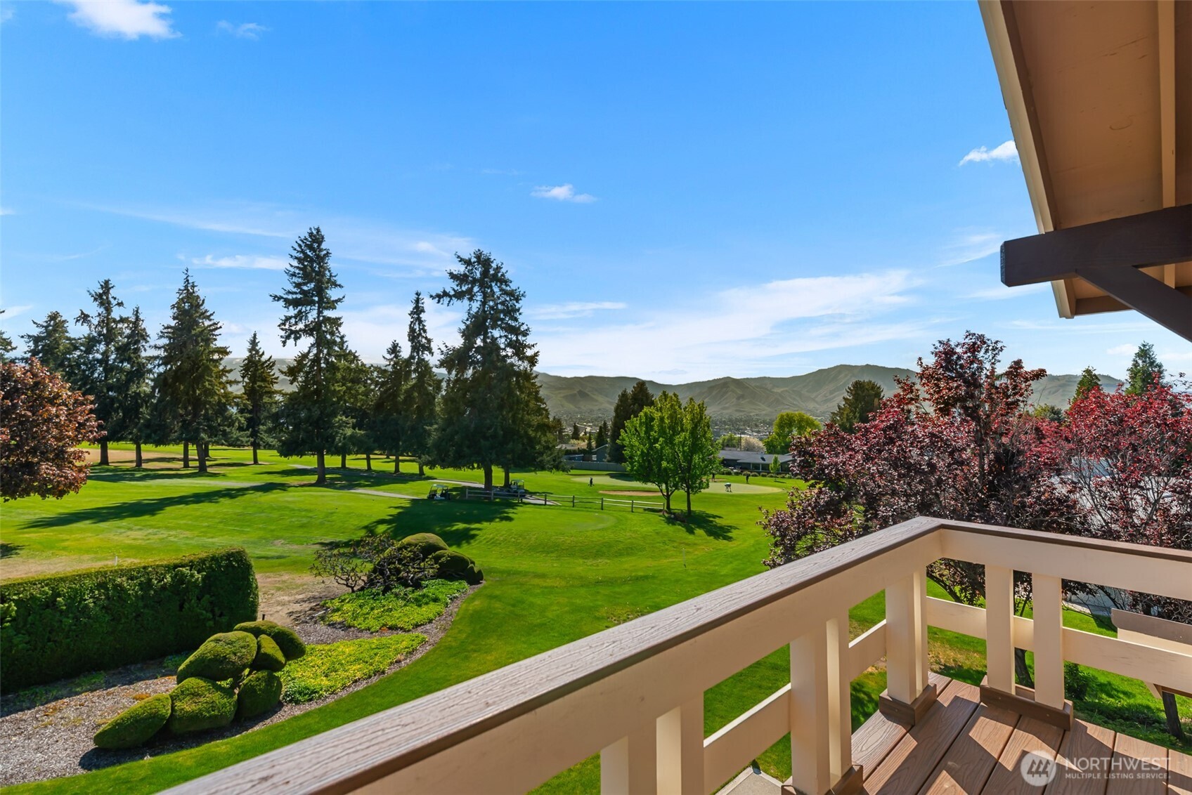 414 19th Street NE, East Wenatchee, WA 98802