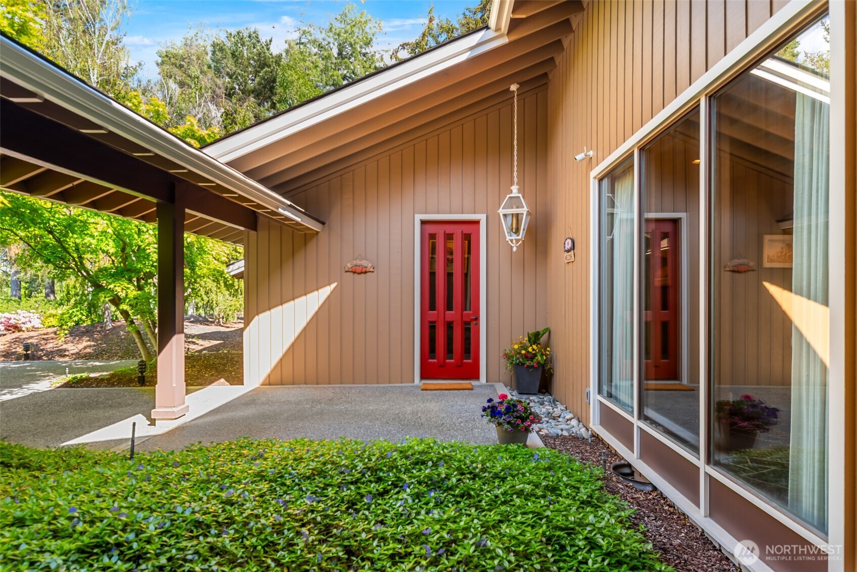 414 19th Street NE, East Wenatchee, WA 98802