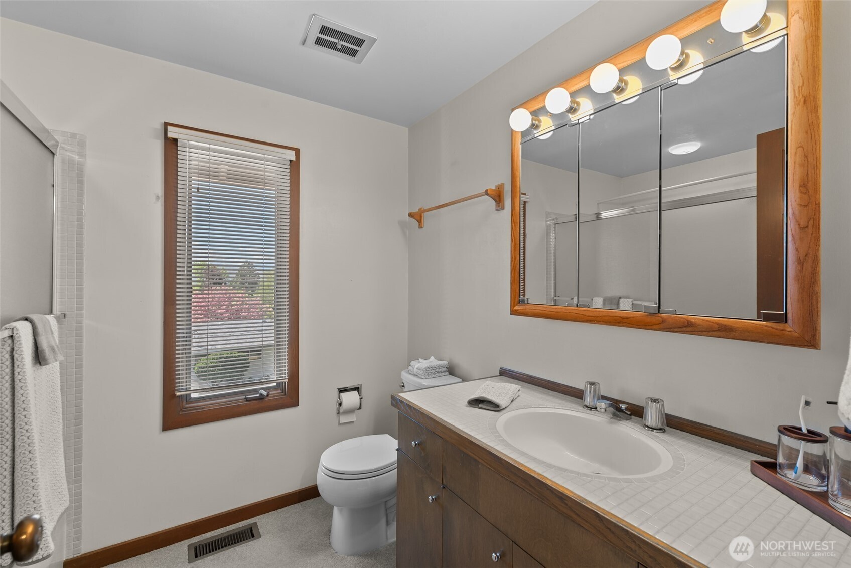 414 19th Street NE, East Wenatchee, WA 98802