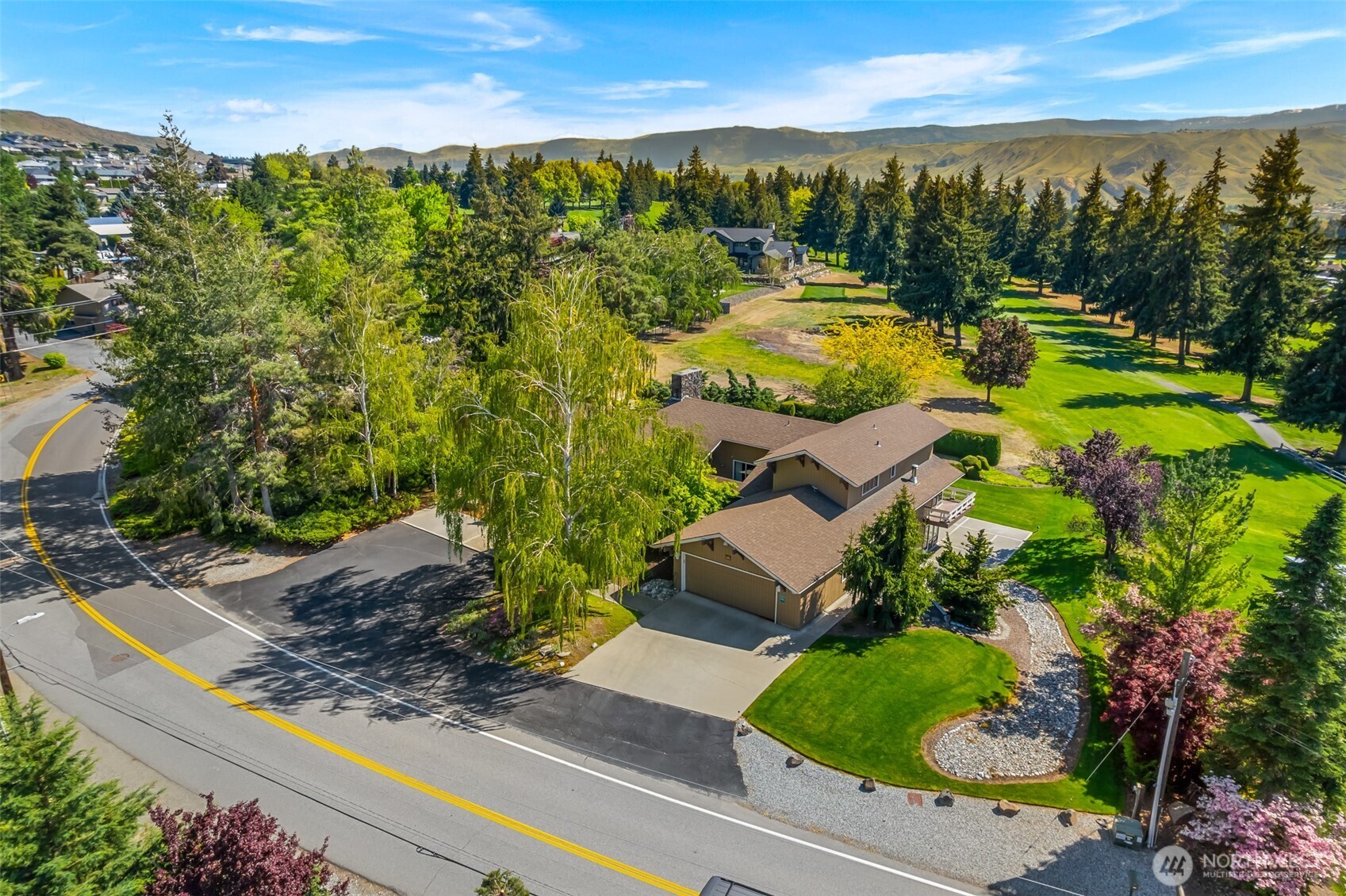 414 19th Street NE, East Wenatchee, WA 98802