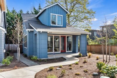 10215 135th Circle NE #28, Kirkland, WA 98033 - Photo 1