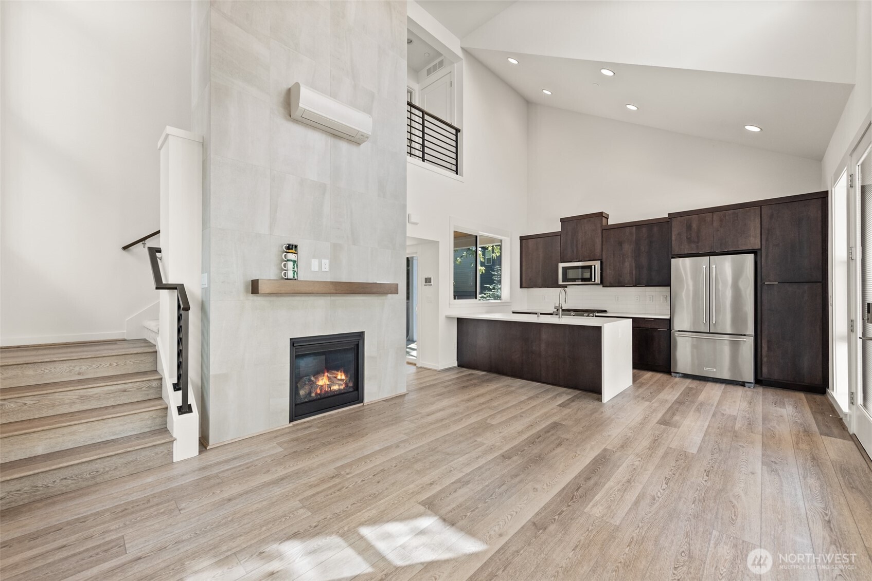 10215 135th Circle NE #28, Kirkland, WA 98033