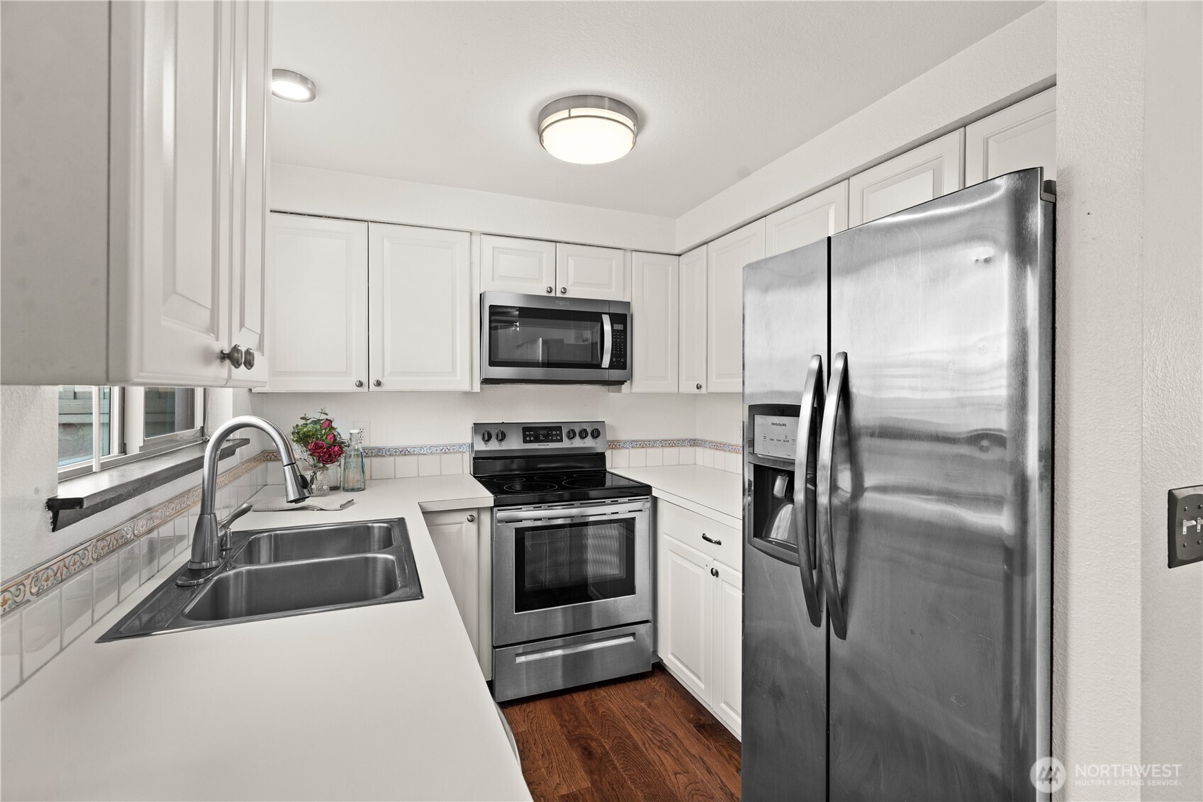 5959 S 12th Street #113, Tacoma, WA 98465