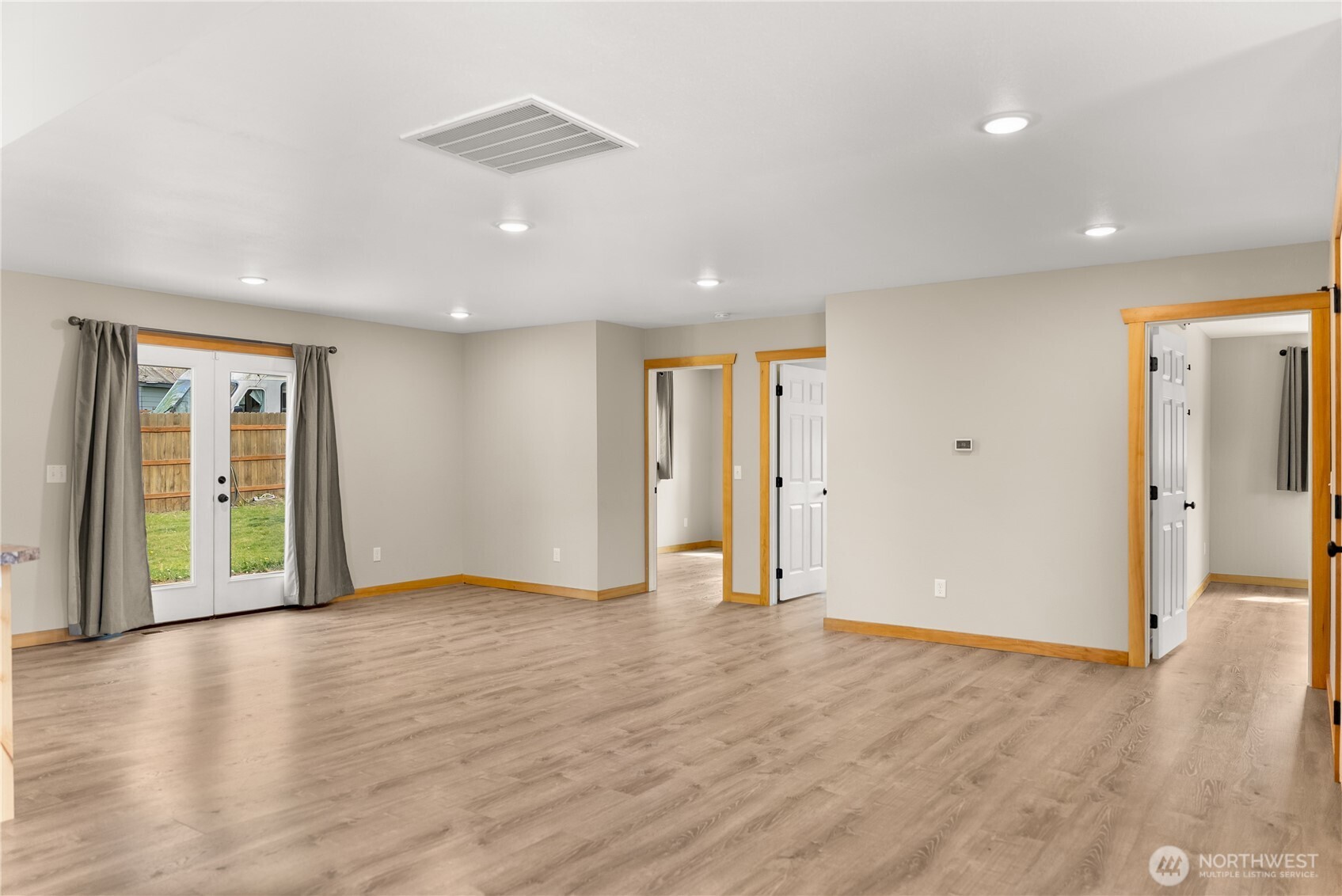 117 E 7th Street , Tonasket, WA 98855