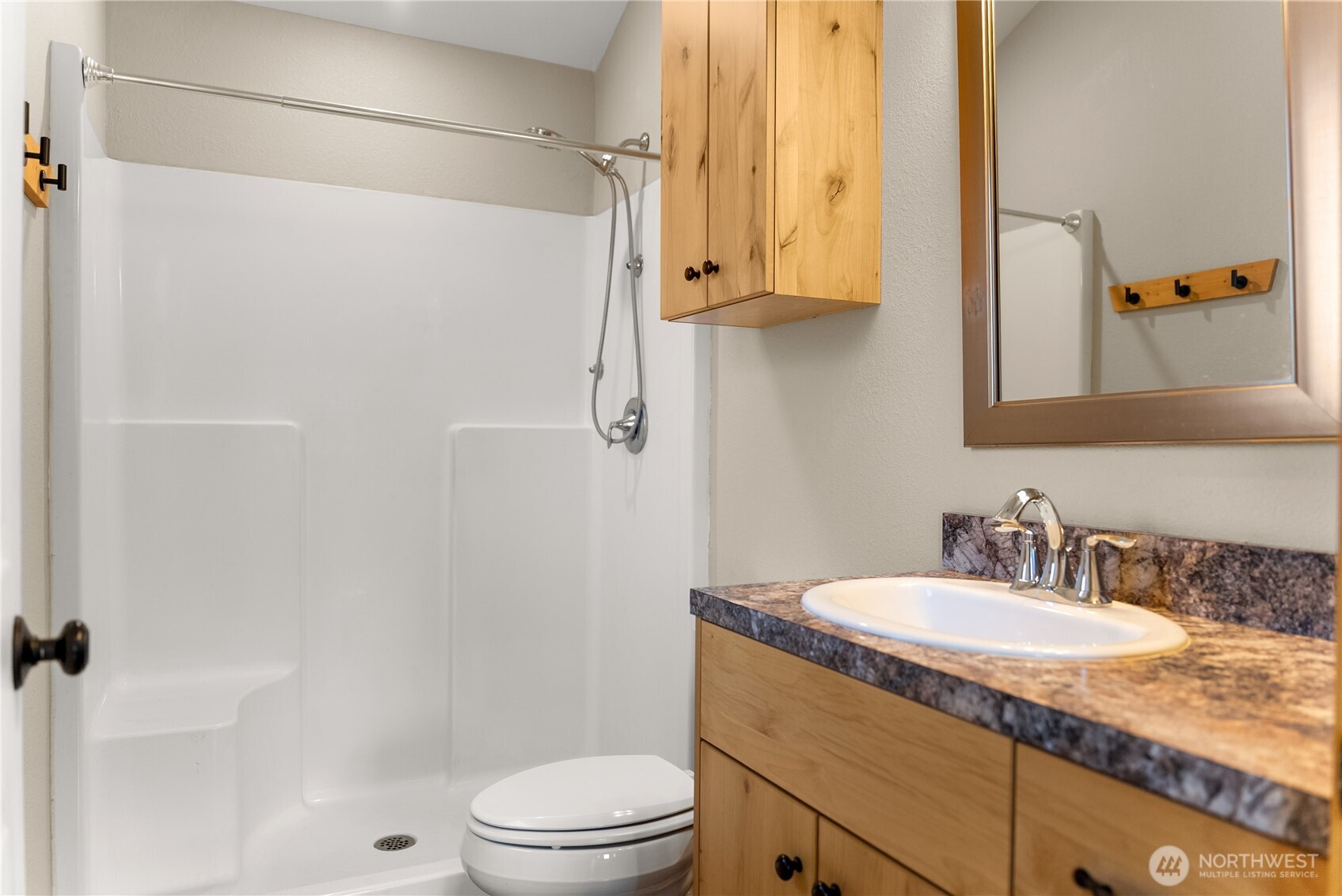 117 E 7th Street , Tonasket, WA 98855