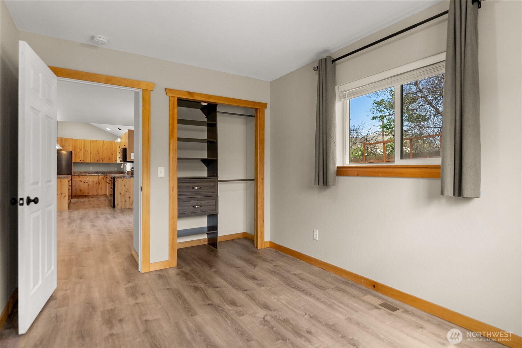 117 E 7th Street , Tonasket, WA 98855