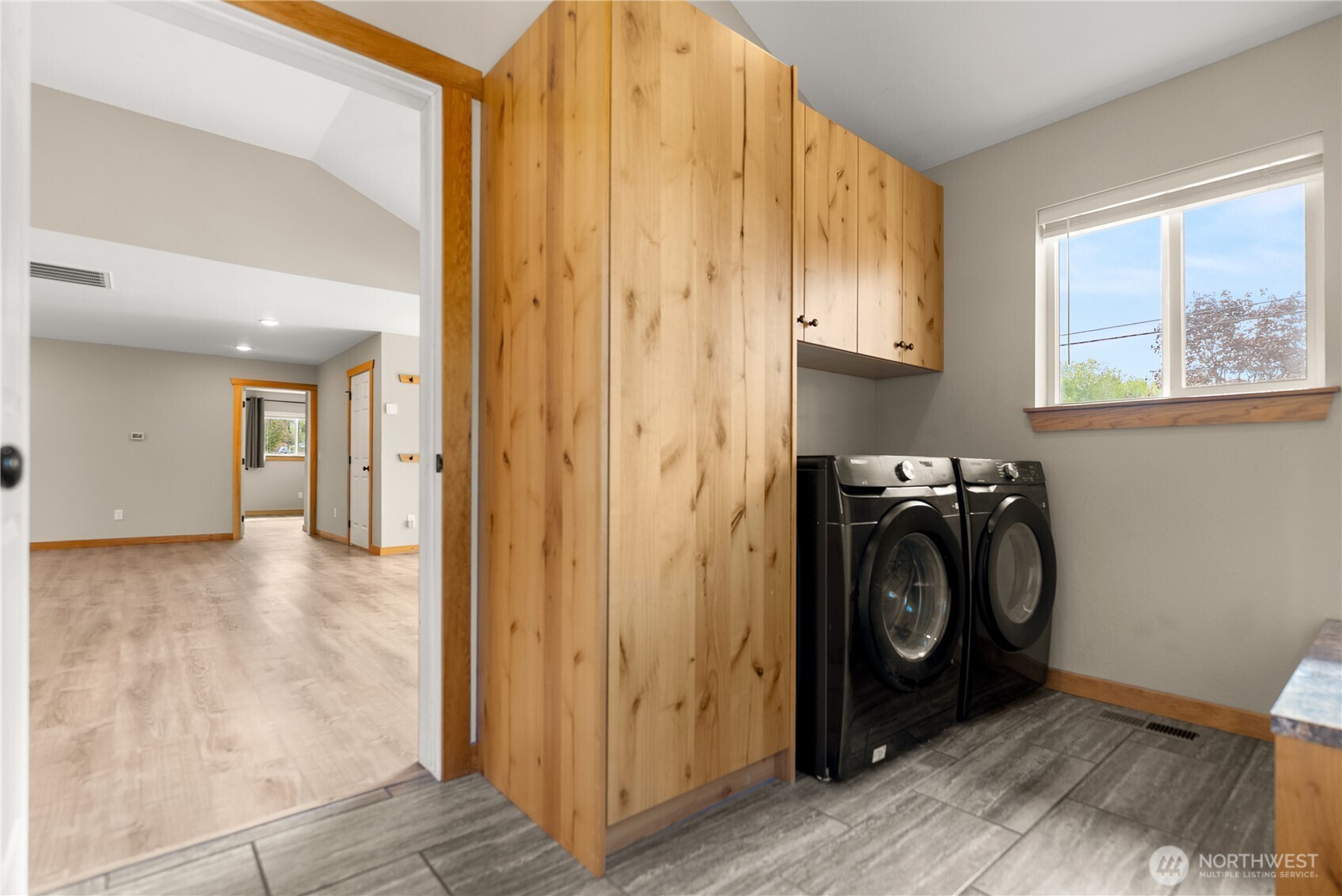 117 E 7th Street , Tonasket, WA 98855
