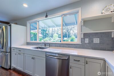 14229 SE 165th Place , Renton, WA 98058 - Photo 8