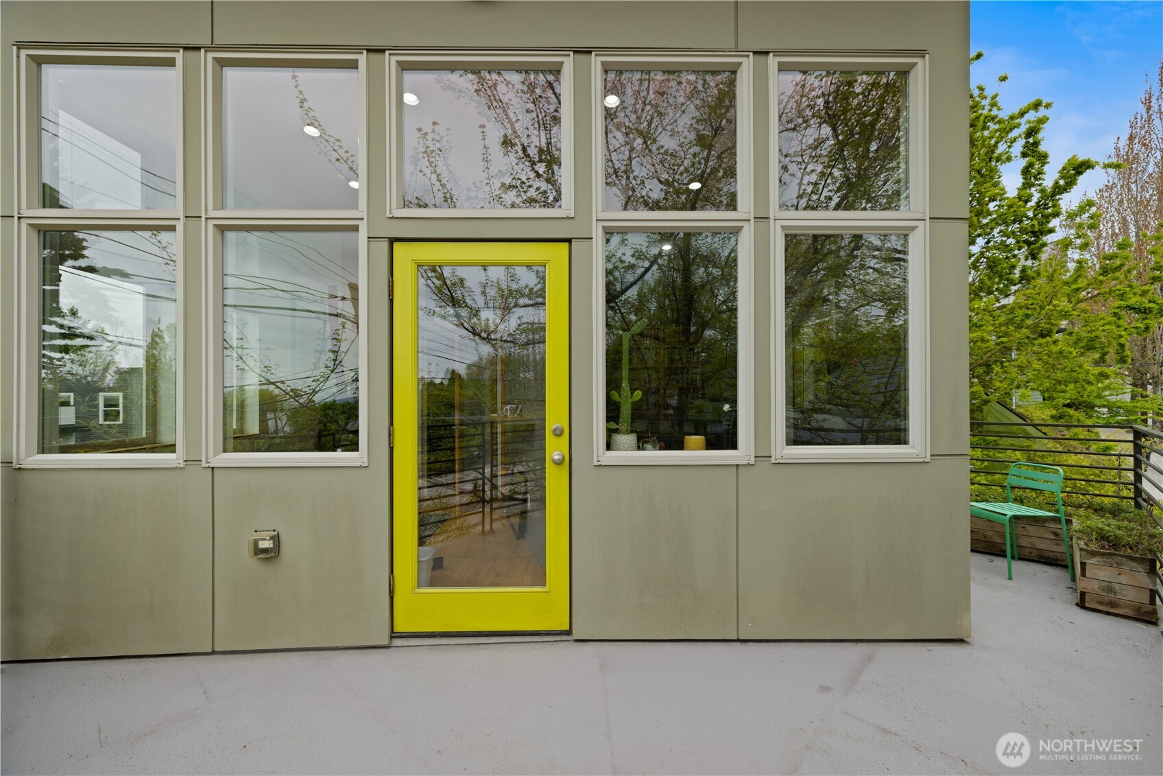 2331 E Madison Street , Seattle, WA 98112