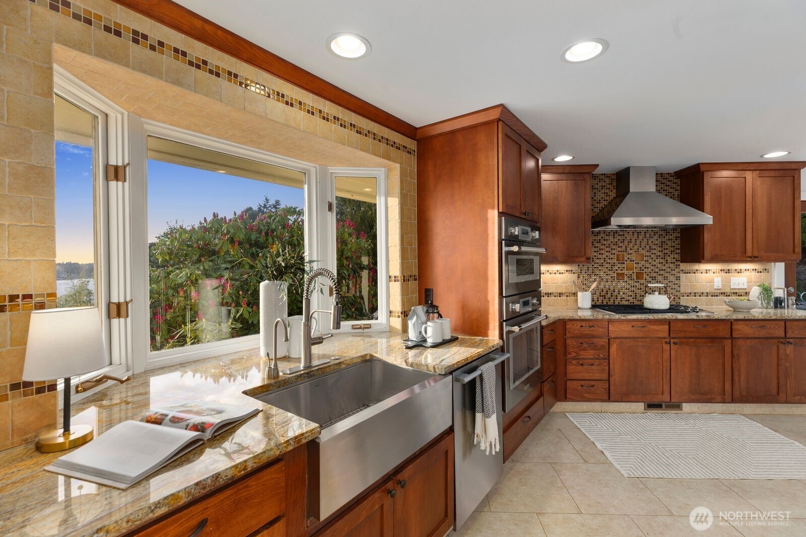 702 Rhodora Heights Road , Lake Stevens, WA 98258