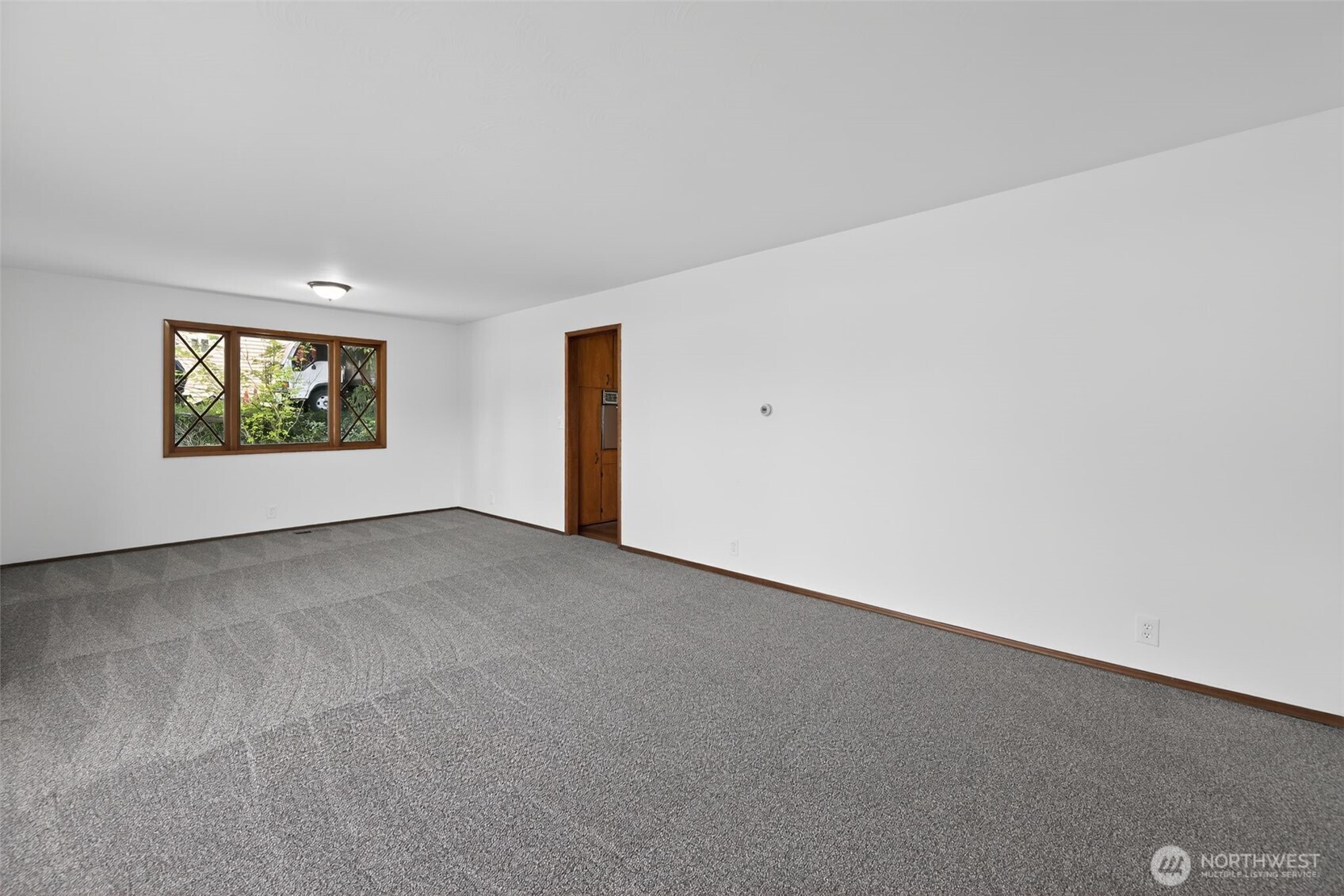 618 E 49th Street , Tacoma, WA 98404