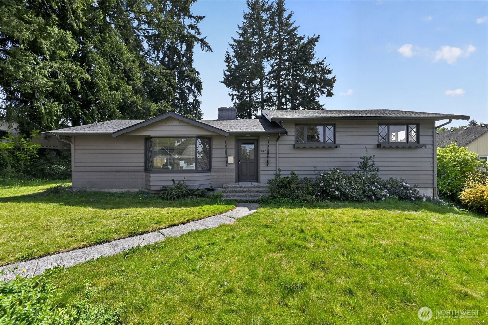 618 E 49th Street , Tacoma, WA 98404