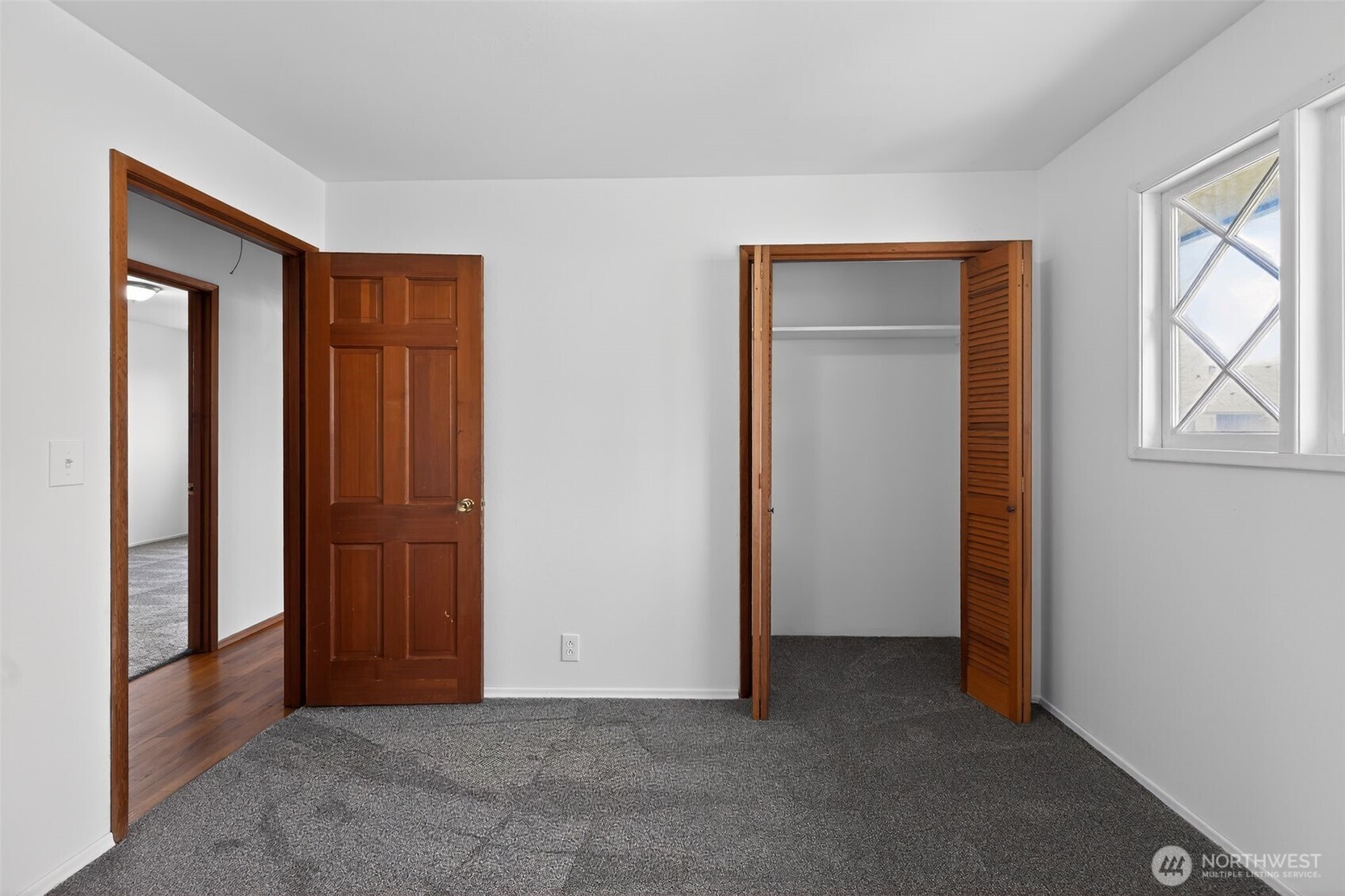 618 E 49th Street , Tacoma, WA 98404