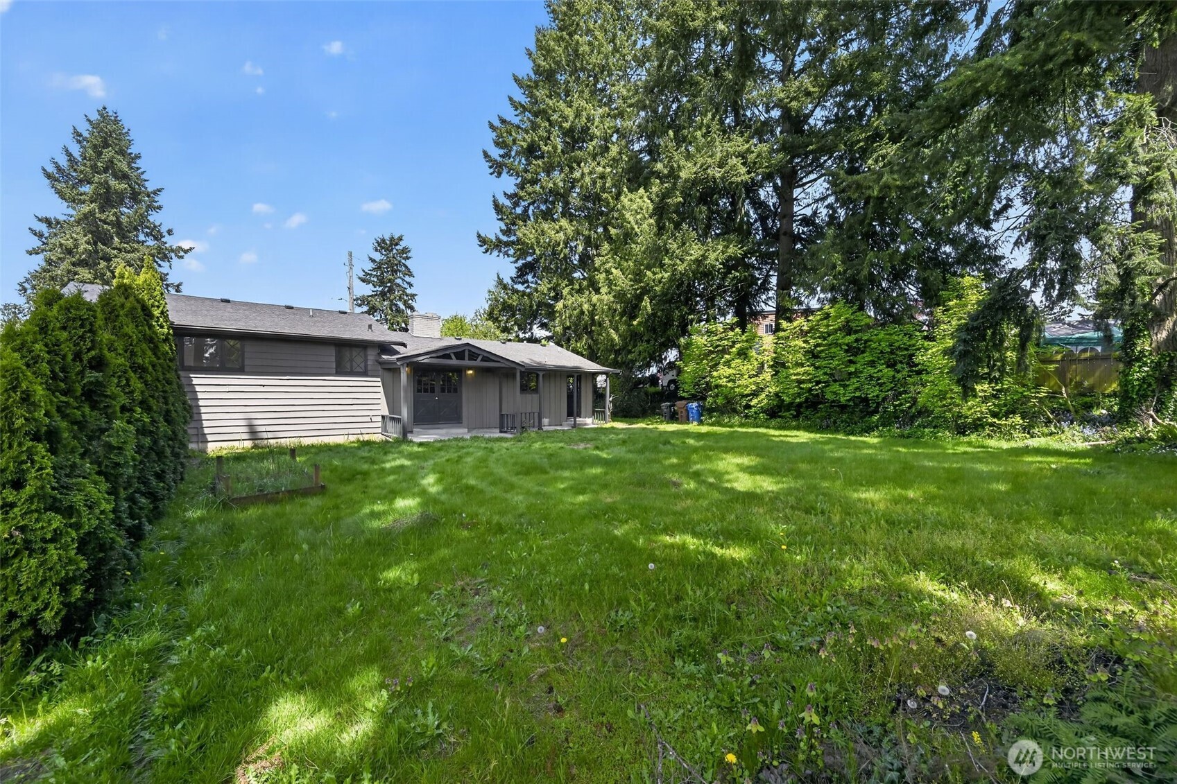618 E 49th Street , Tacoma, WA 98404