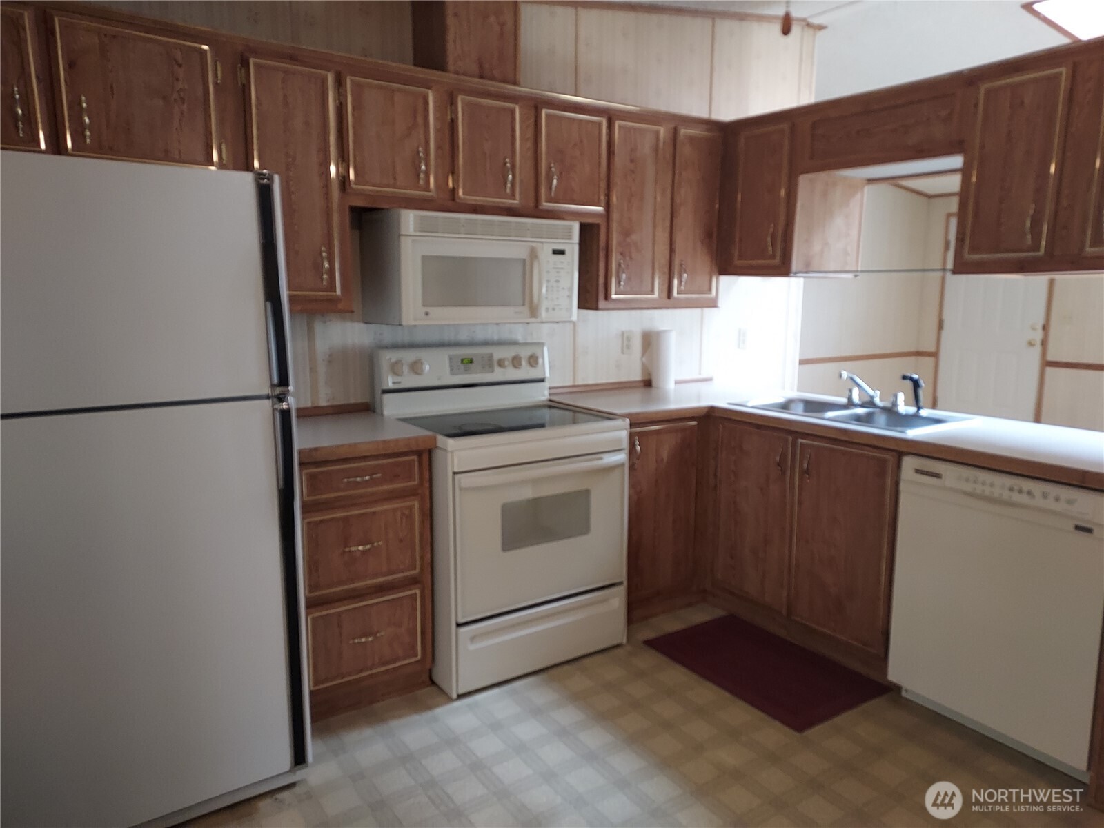 8430 15th Place SE #13, Lake Stevens, WA 98258
