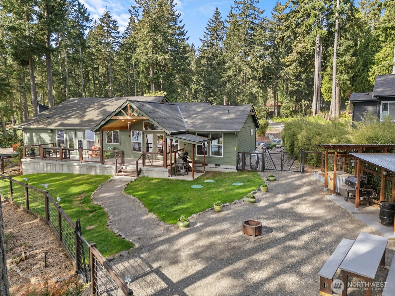 11013 Bayview Circle , Anderson Island, WA 98303