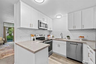 13932 NE 60th Street #150, Redmond, WA 98052 - Photo 8