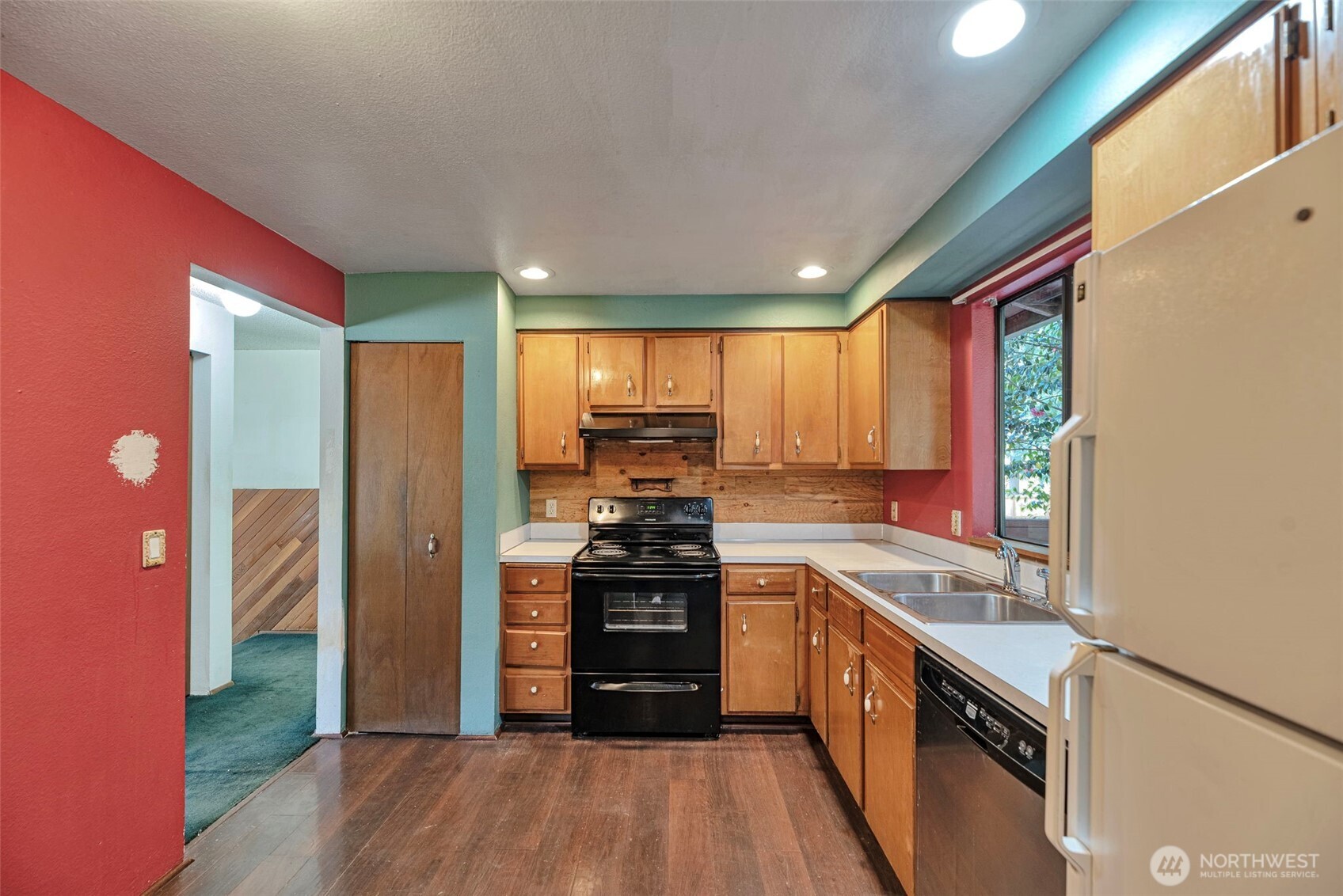 3356 SE Summer Place , Port Orchard, WA 98366
