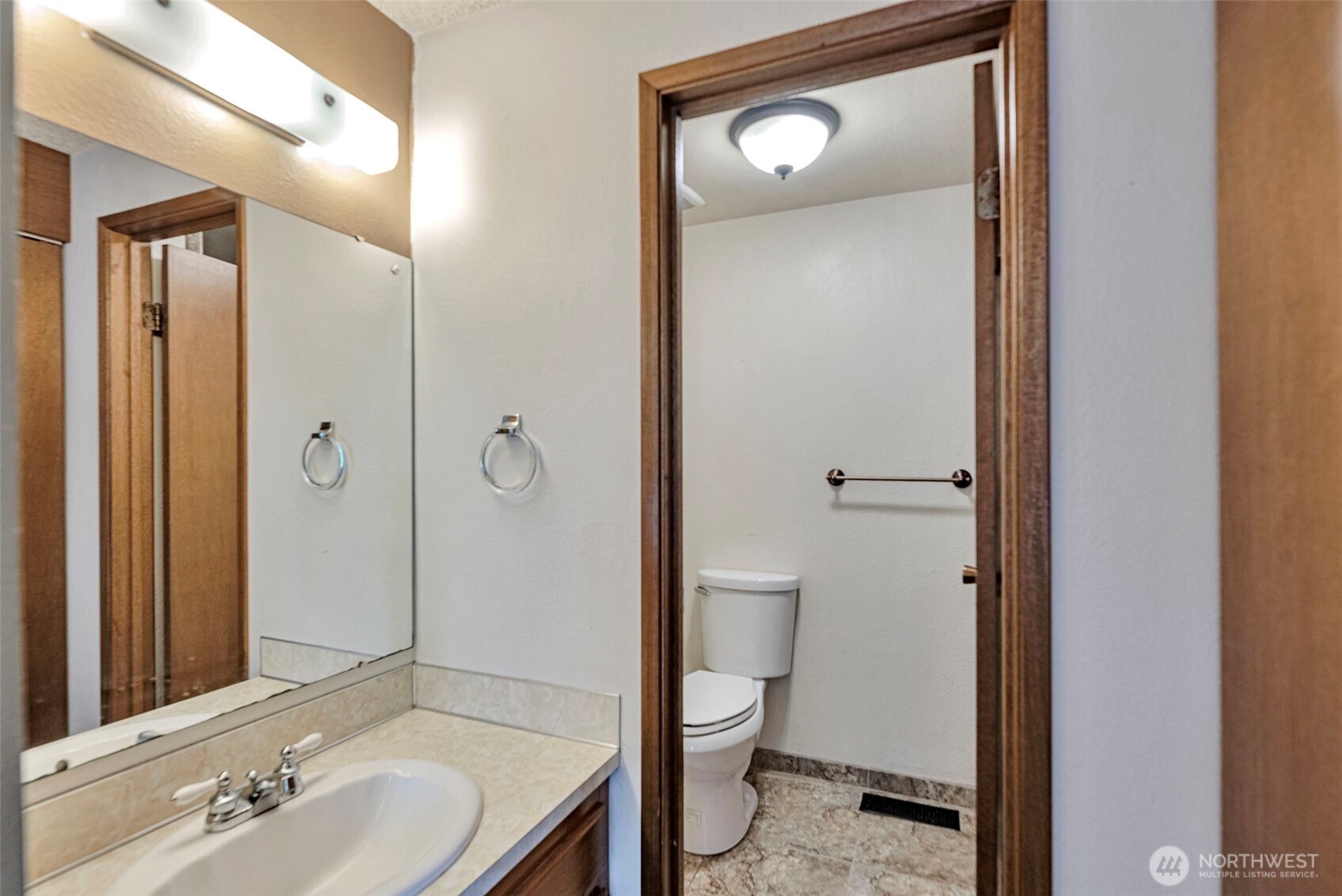 3356 SE Summer Place , Port Orchard, WA 98366