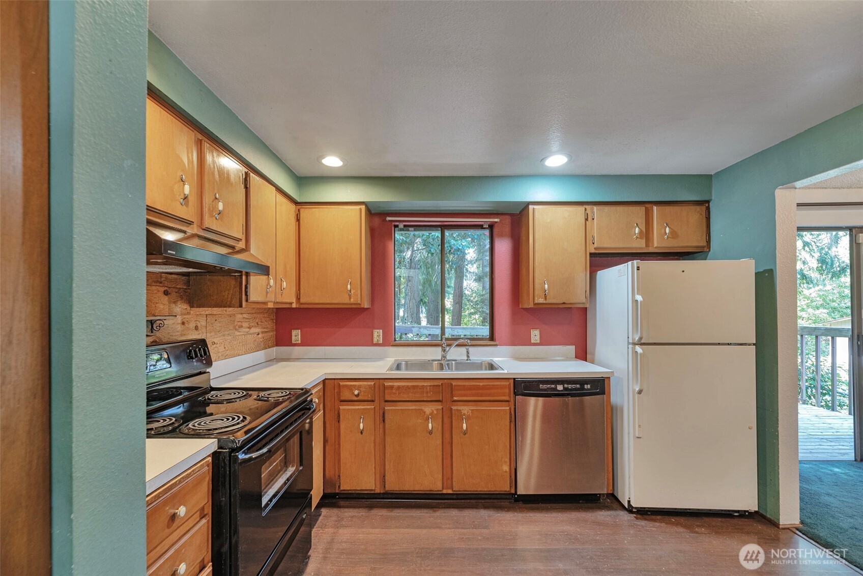 3356 SE Summer Place , Port Orchard, WA 98366