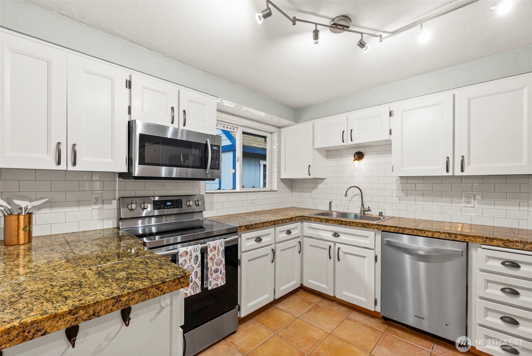 10710 Minterwood Drive NW, Gig Harbor, WA 98329