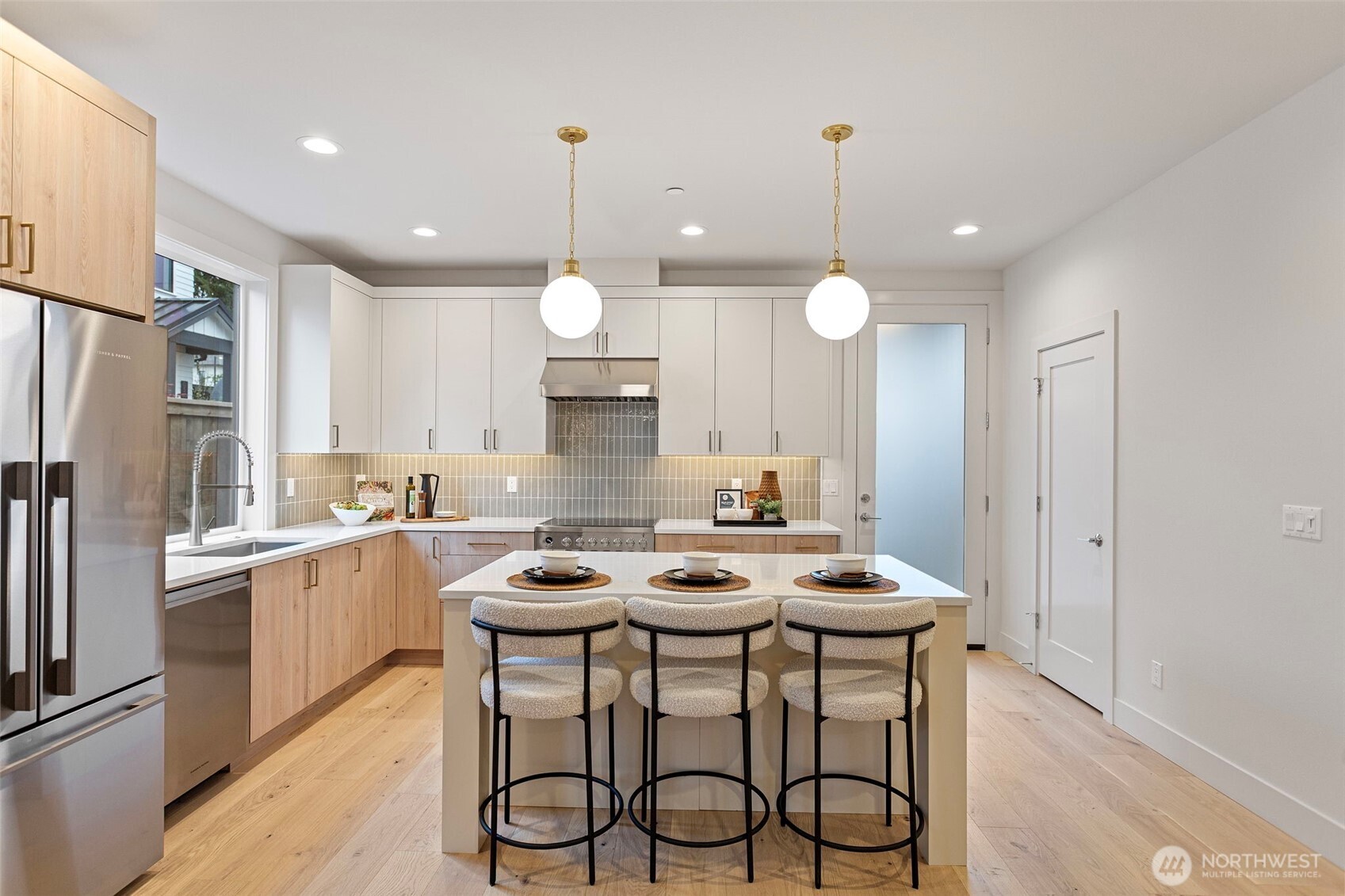 9315 132nd Avenue NE, Kirkland, WA 98033