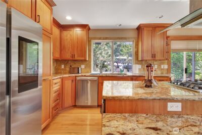 7718 78th Place NE, Marysville, WA 98270 - Photo 11