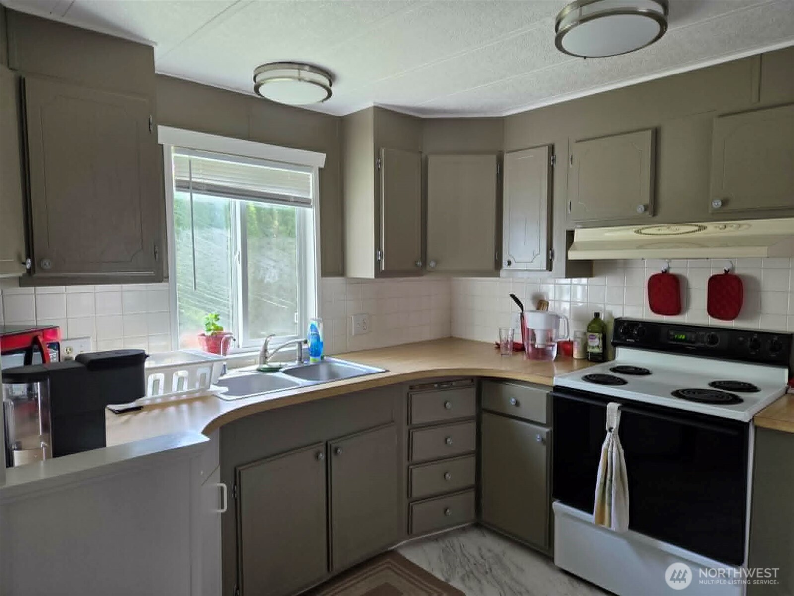 206 N Kentucky Avenue #3B, Granite Falls, WA 98252