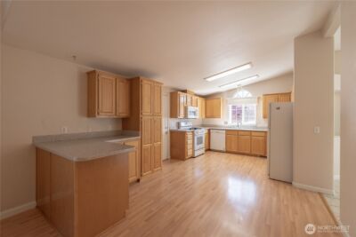 22310 SE 243rd Street #133, Maple Valley, WA 98038 - Photo 8