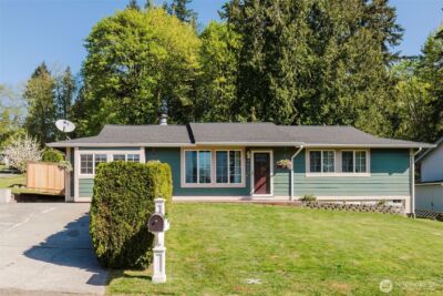 3415 SE Carmae Drive , Port Orchard, WA 98366