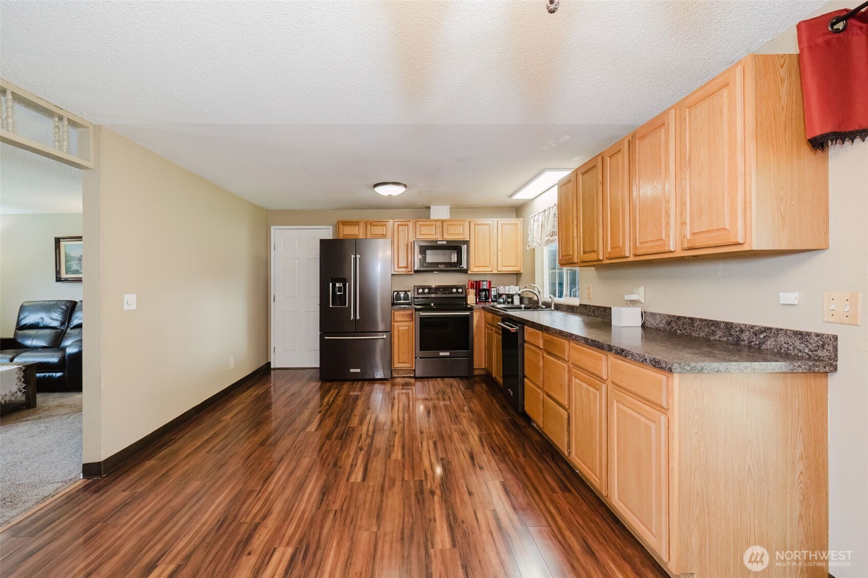 3415 SE Carmae Drive , Port Orchard, WA 98366