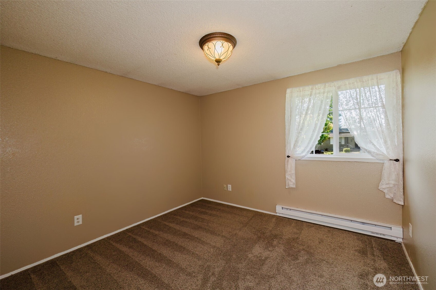 3415 SE Carmae Drive , Port Orchard, WA 98366