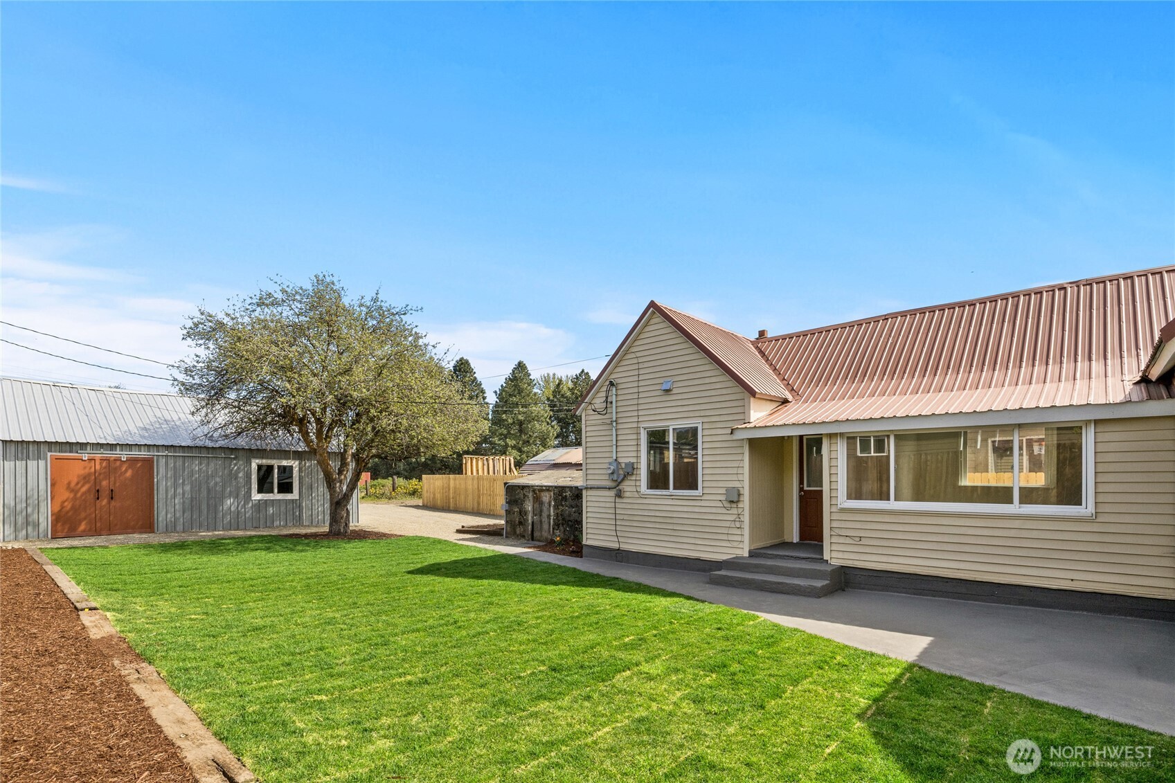 108 Yakima Avenue , Cle Elum, WA 98922