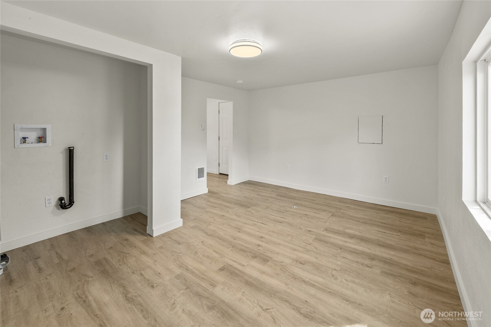 108 Yakima Avenue , Cle Elum, WA 98922