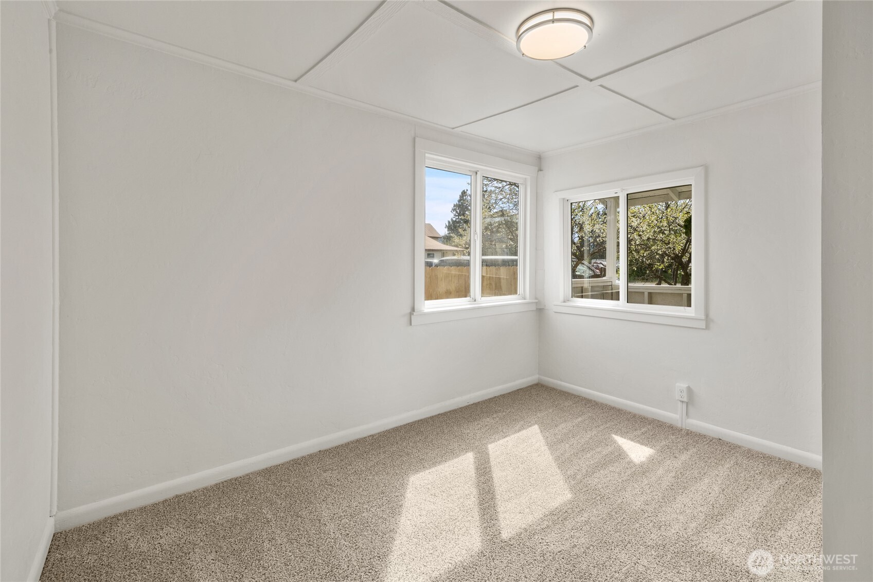 108 Yakima Avenue , Cle Elum, WA 98922