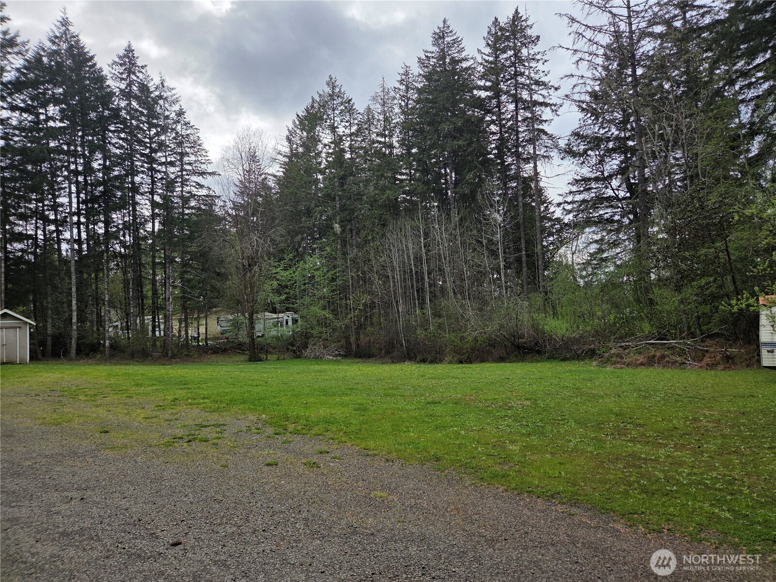 1266 E Pickering Road , Shelton, WA 98584