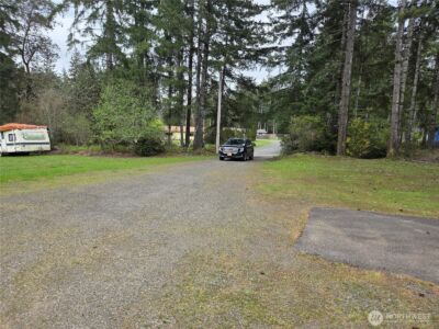 1266 E Pickering Road , Shelton, WA 98584 - Photo 2