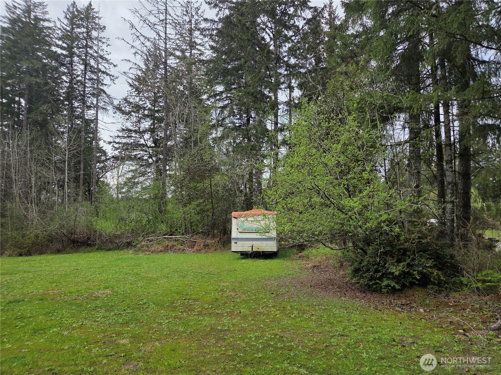 1266 E Pickering Road , Shelton, WA 98584