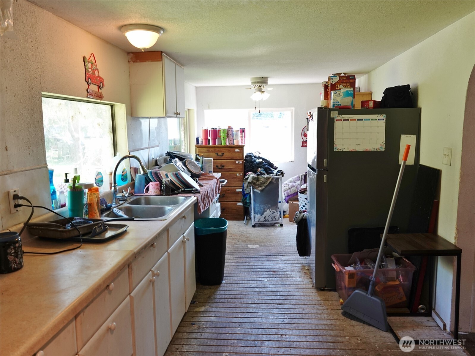 800 Rayonier Avenue , Hoquiam, WA 98550