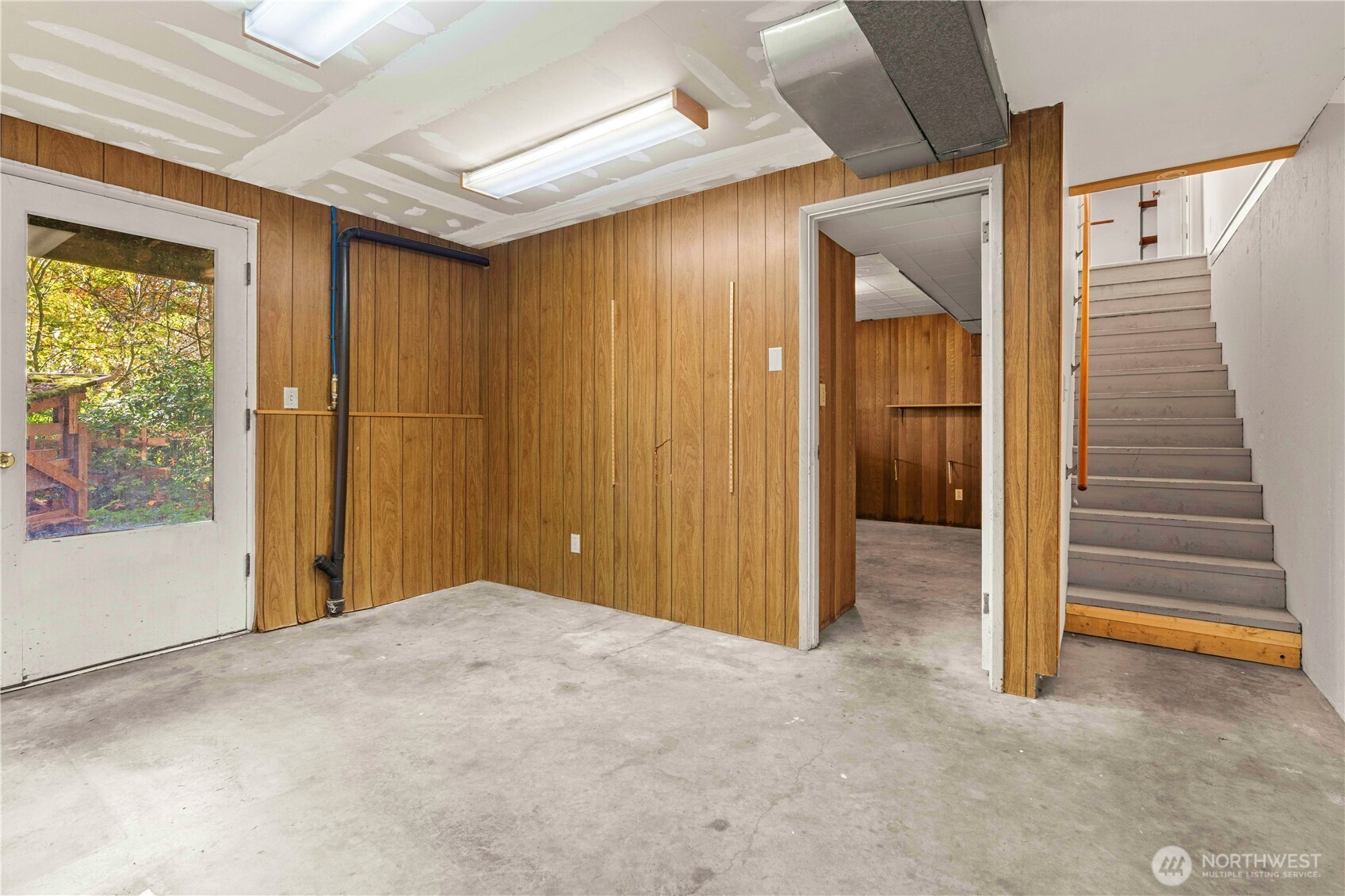 12117 SE 26th Street , Bellevue, WA 98005