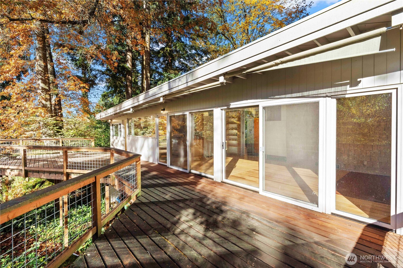 12117 SE 26th Street , Bellevue, WA 98005