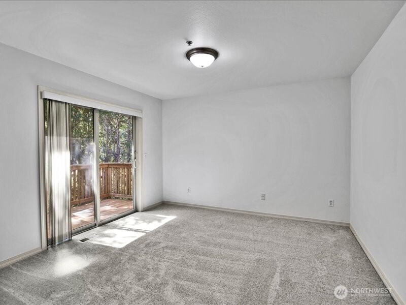 21900 SE 242nd Street #A3, Maple Valley, WA 98038-5834