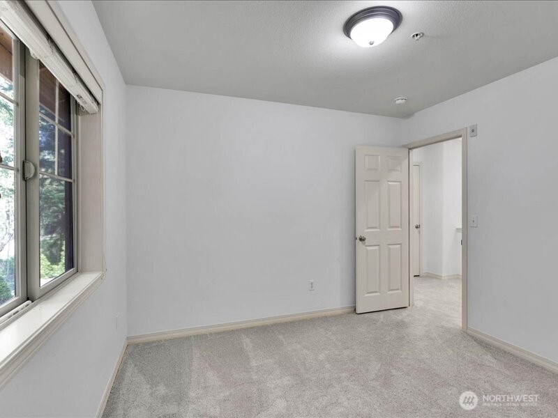 21900 SE 242nd Street #A3, Maple Valley, WA 98038-5834