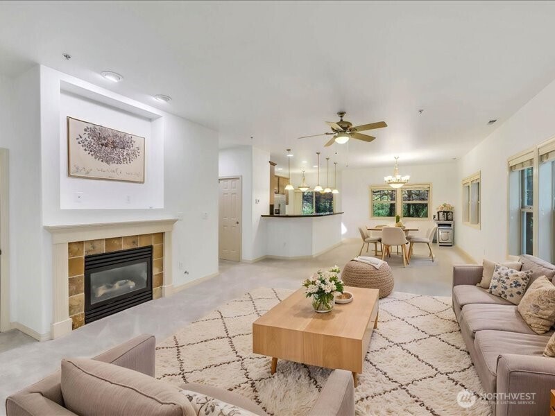 21900 SE 242nd Street #A3, Maple Valley, WA 98038-5834