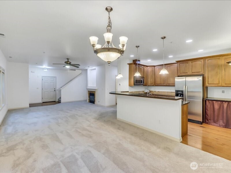 21900 SE 242nd Street #A3, Maple Valley, WA 98038-5834