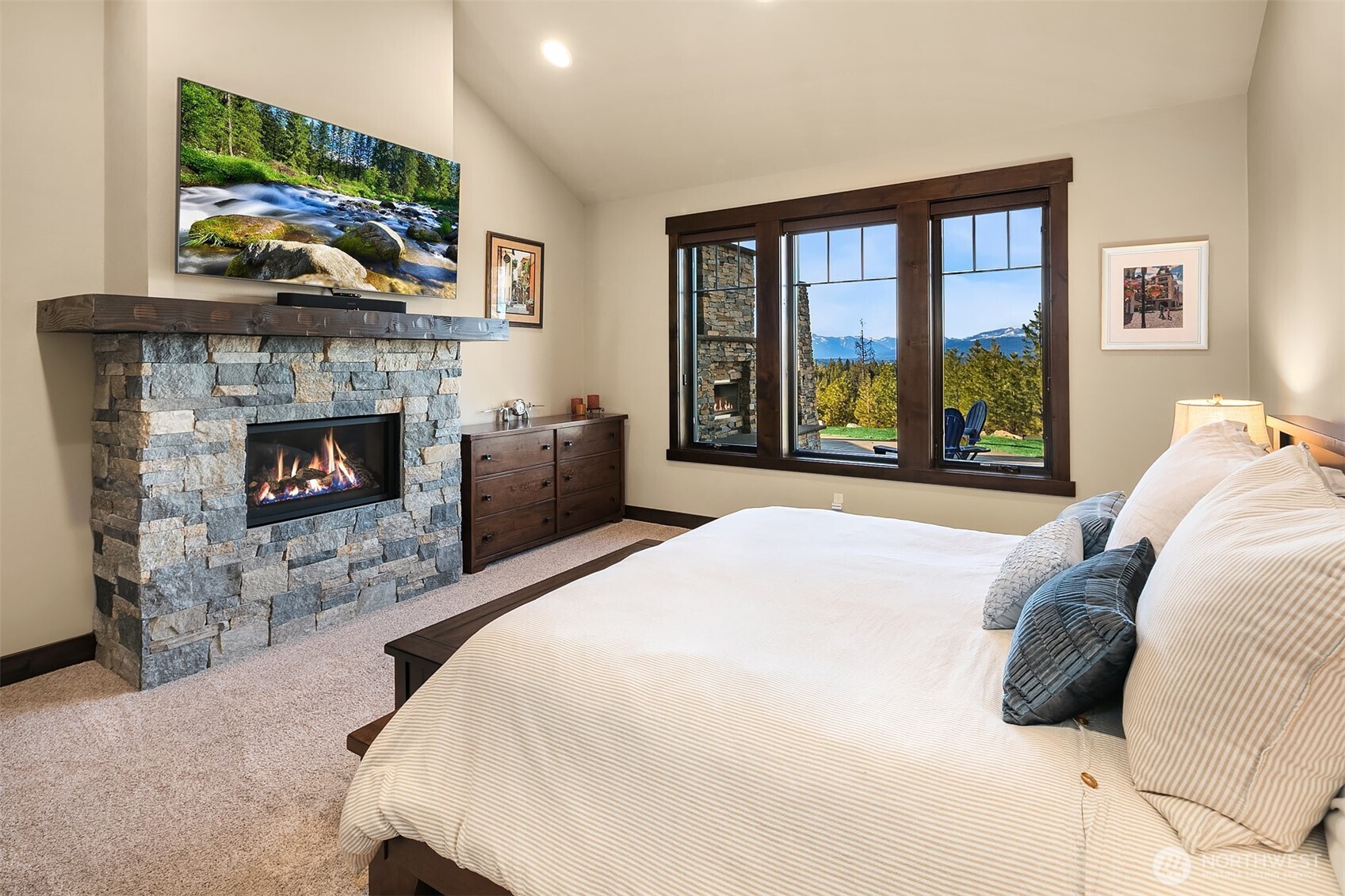 452 Mahonia Drive , Cle Elum, WA 98922-0957