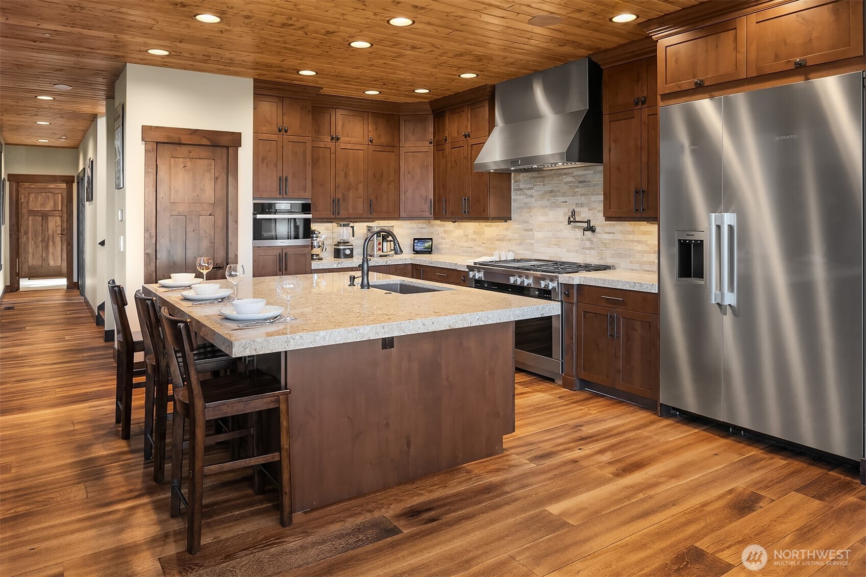 452 Mahonia Drive , Cle Elum, WA 98922-0957