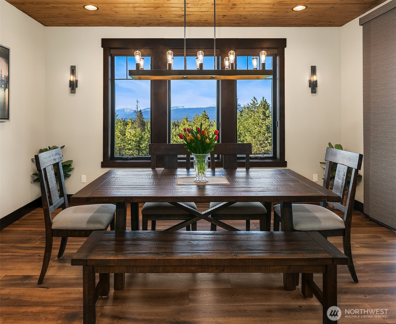452 Mahonia Drive , Cle Elum, WA 98922-0957