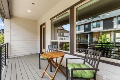 966 6th Avenue NE, Issaquah, WA 98029 - Photo 11
