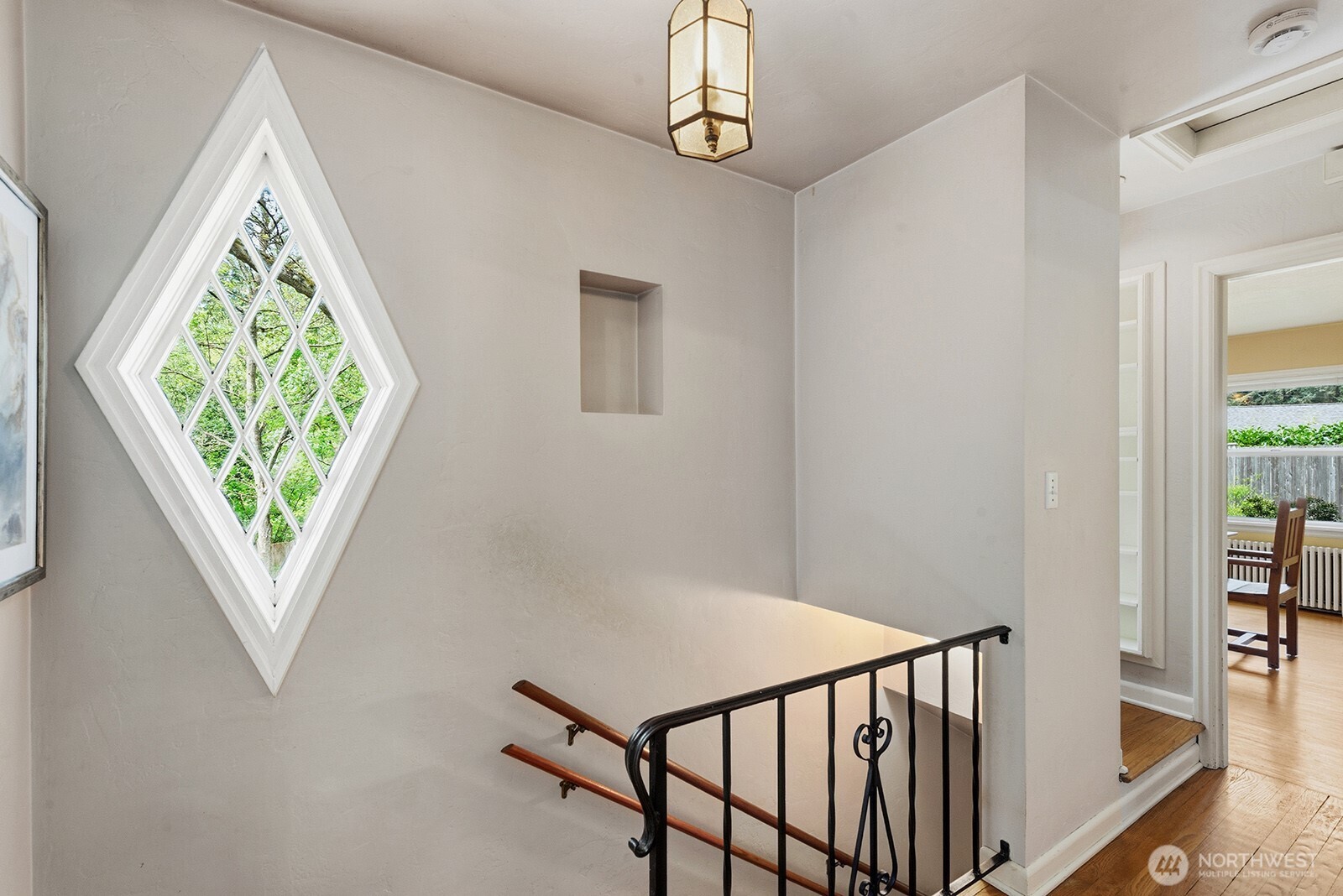 4423 NE 178th Street , Lake Forest Park, WA 98155